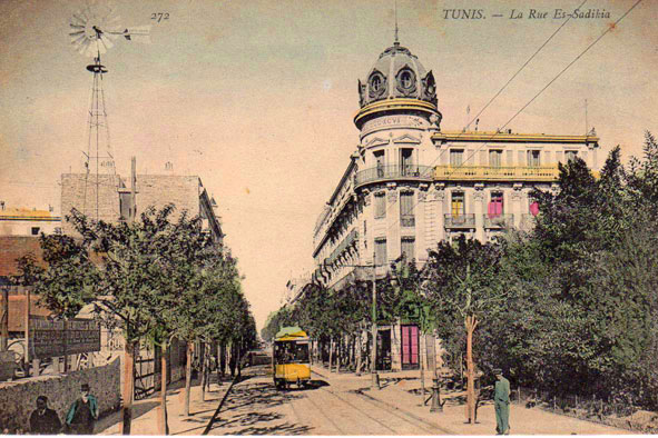 TU003 rue Es Sadikia Tunis R 1200